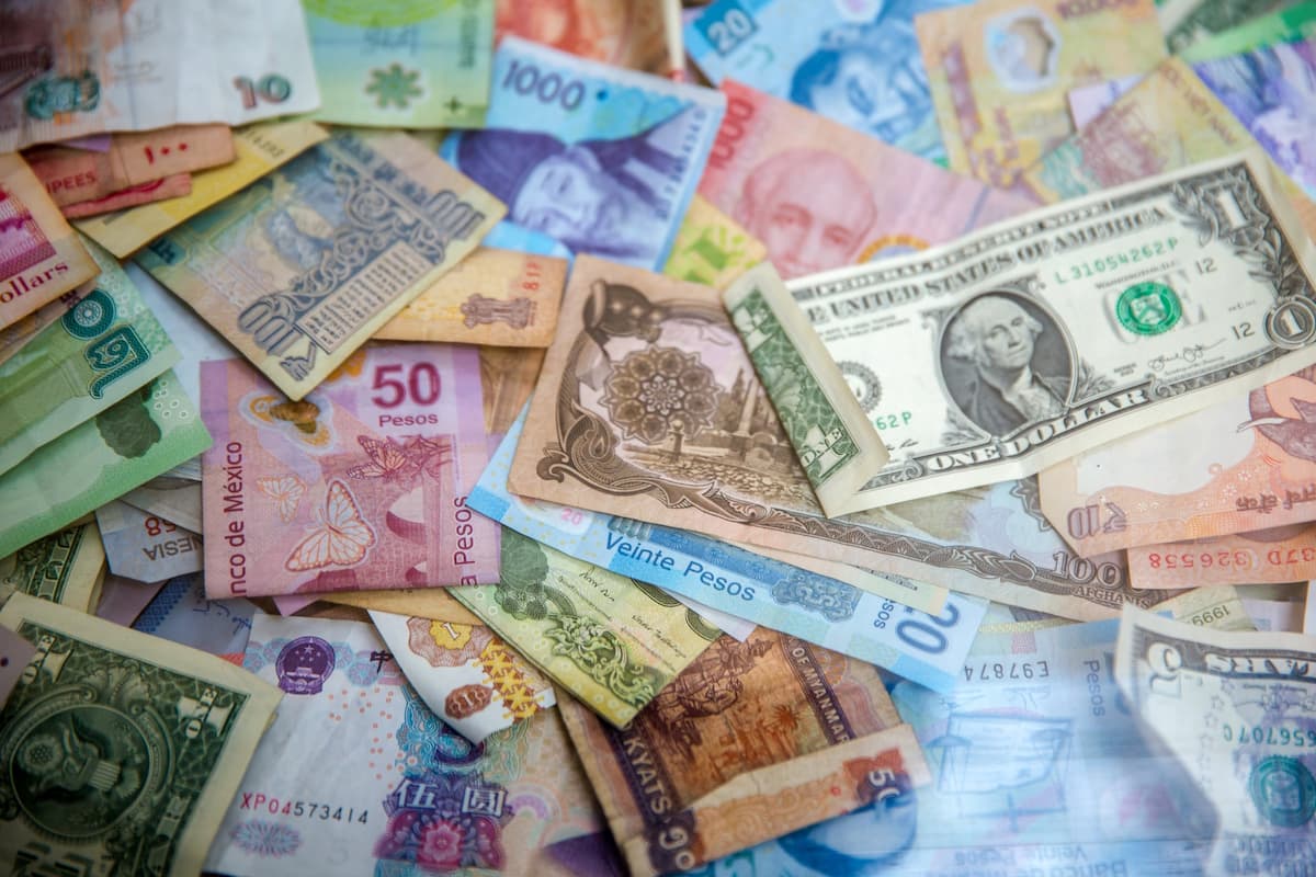 Currencies of the world